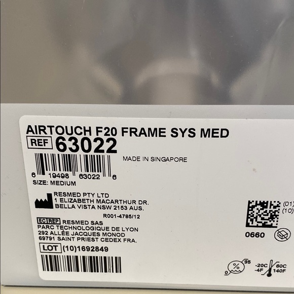 Other - AirTouch F20 Frame System Medium full face